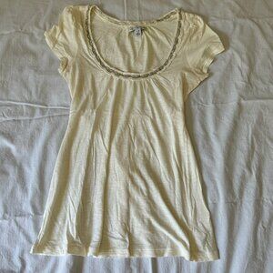 XS Ivory American Eagle Shirt